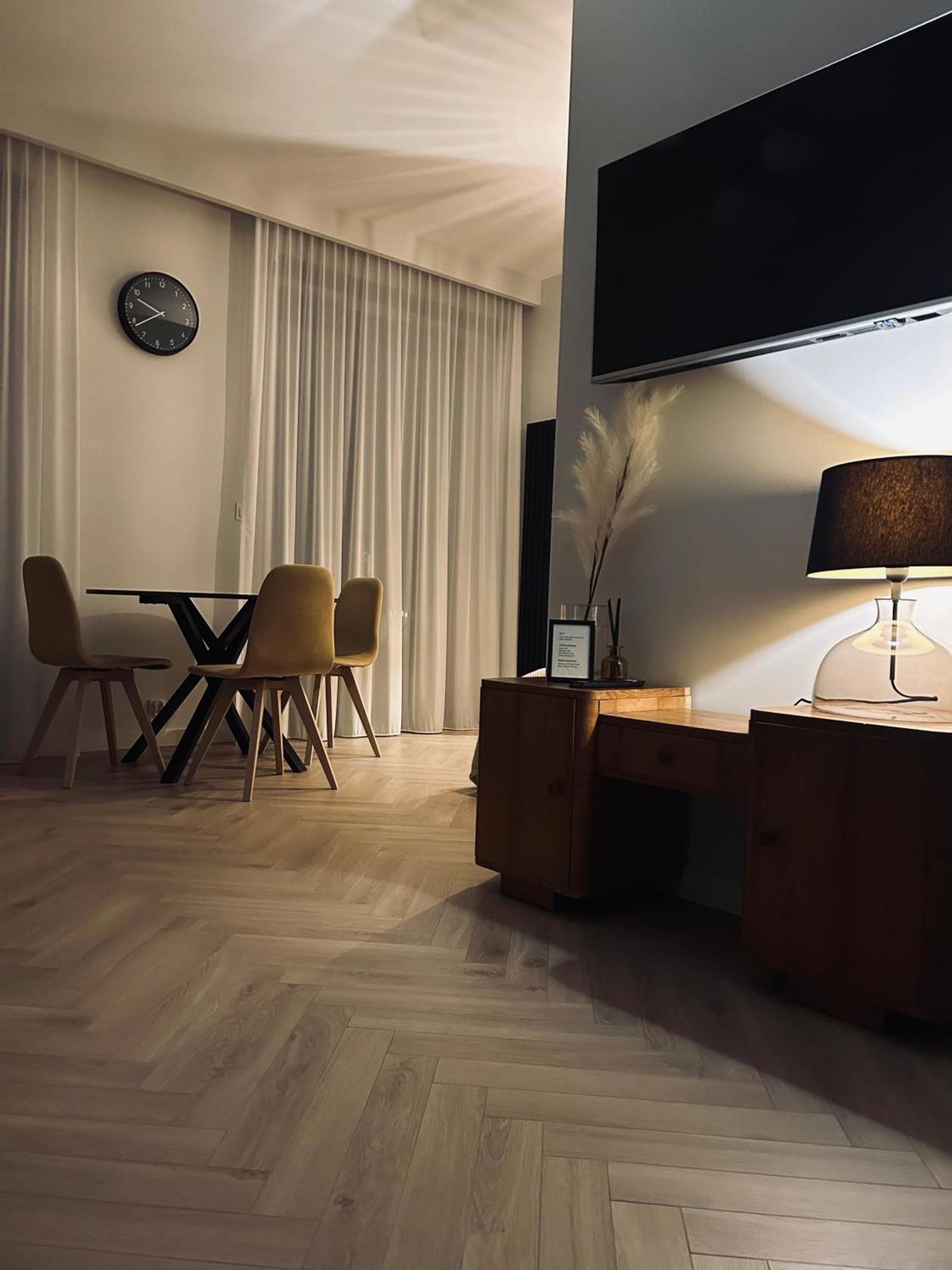 Apartament W Sercu Wroclawia, Garaz, 5Min Do Rynku 外观 照片
